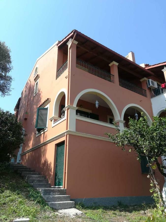 Bella Vista Apartment Kato Korakiana Exterior photo